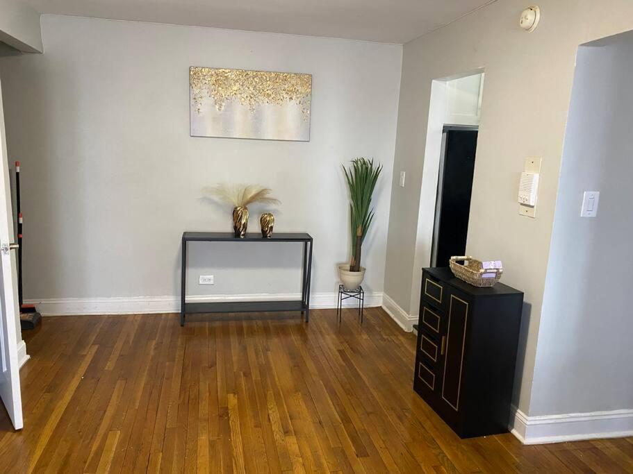 Apartment Stylish- 1 Bed Spacious