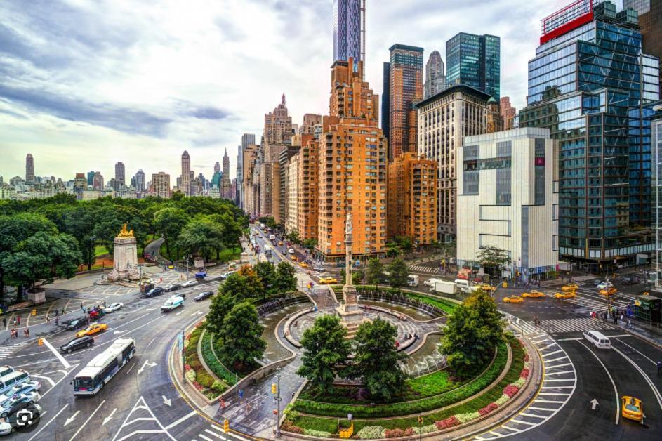 Apartment Oasis At A Shared By Times Square