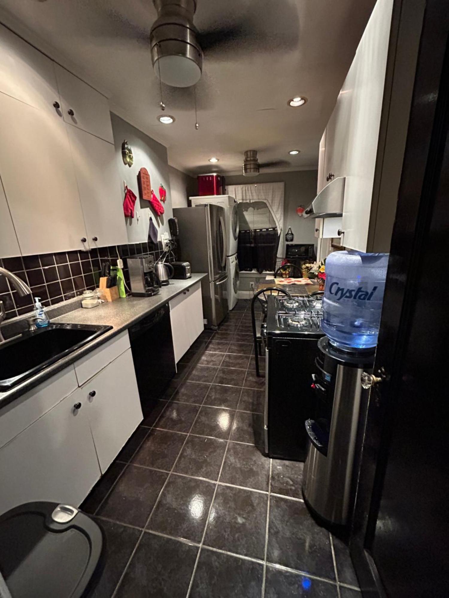 Guest house The Kingdom Cove *