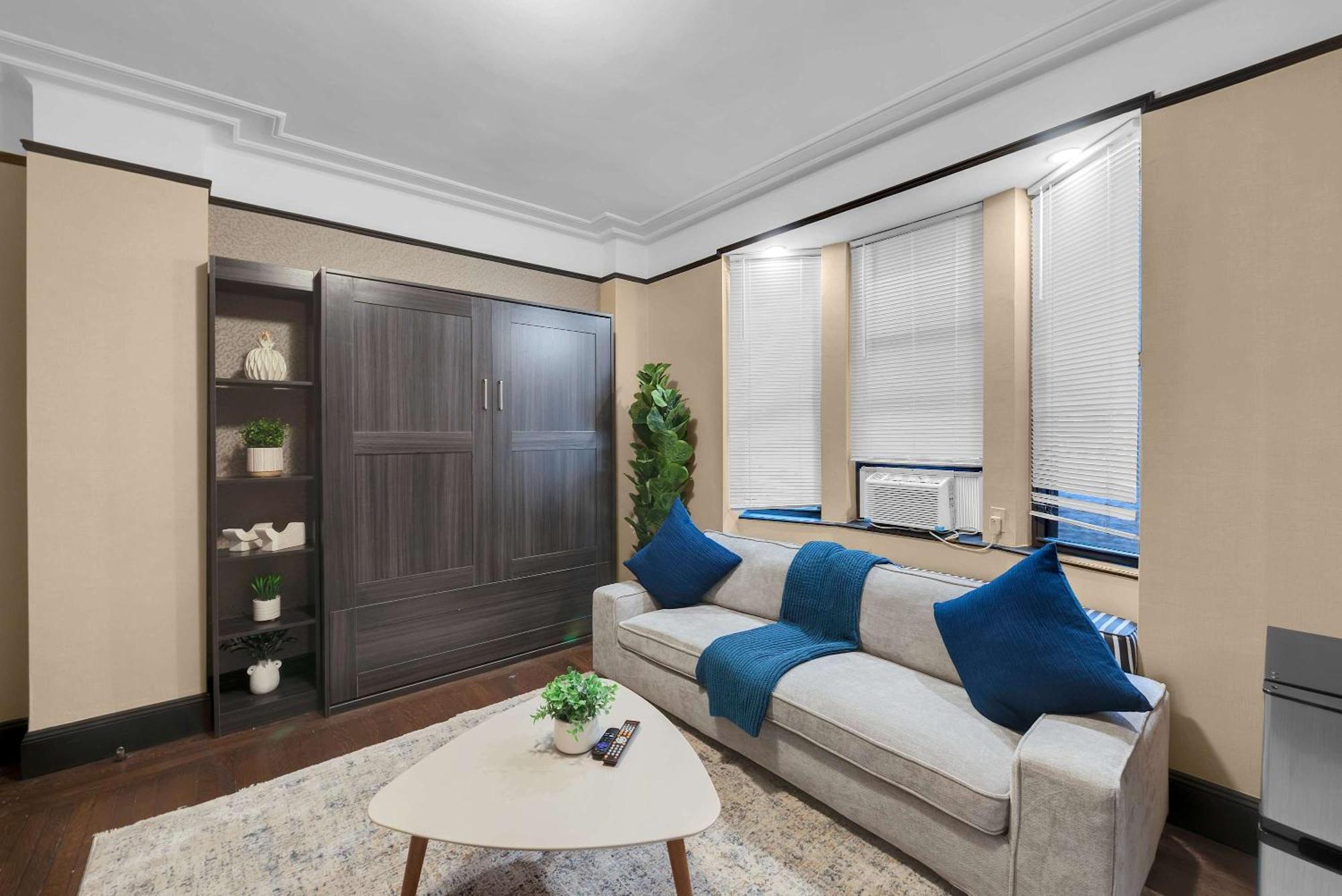 Stunning In The Heart Of Gym Appartement
