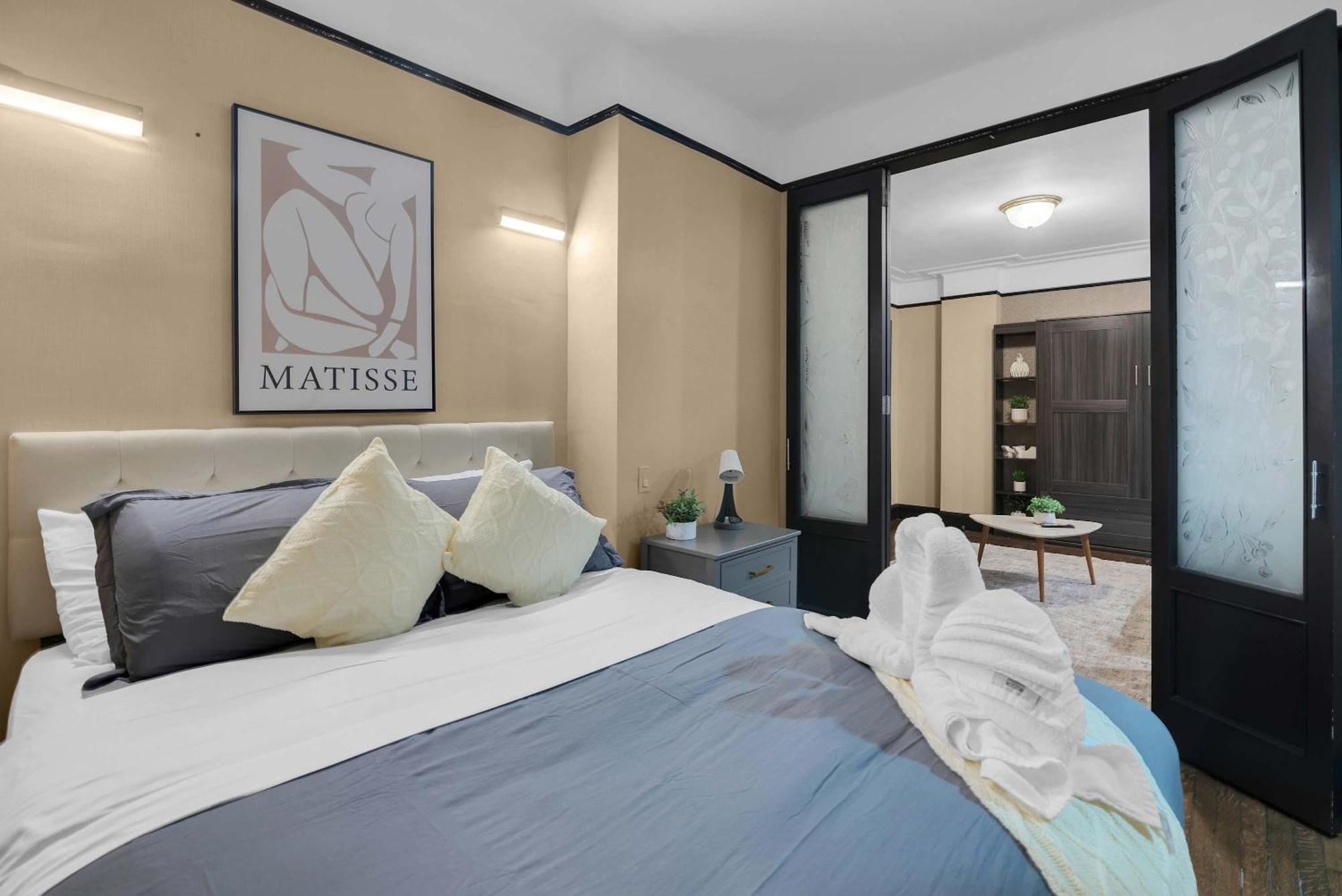 Stunning In The Heart Of Gym Appartement New York
