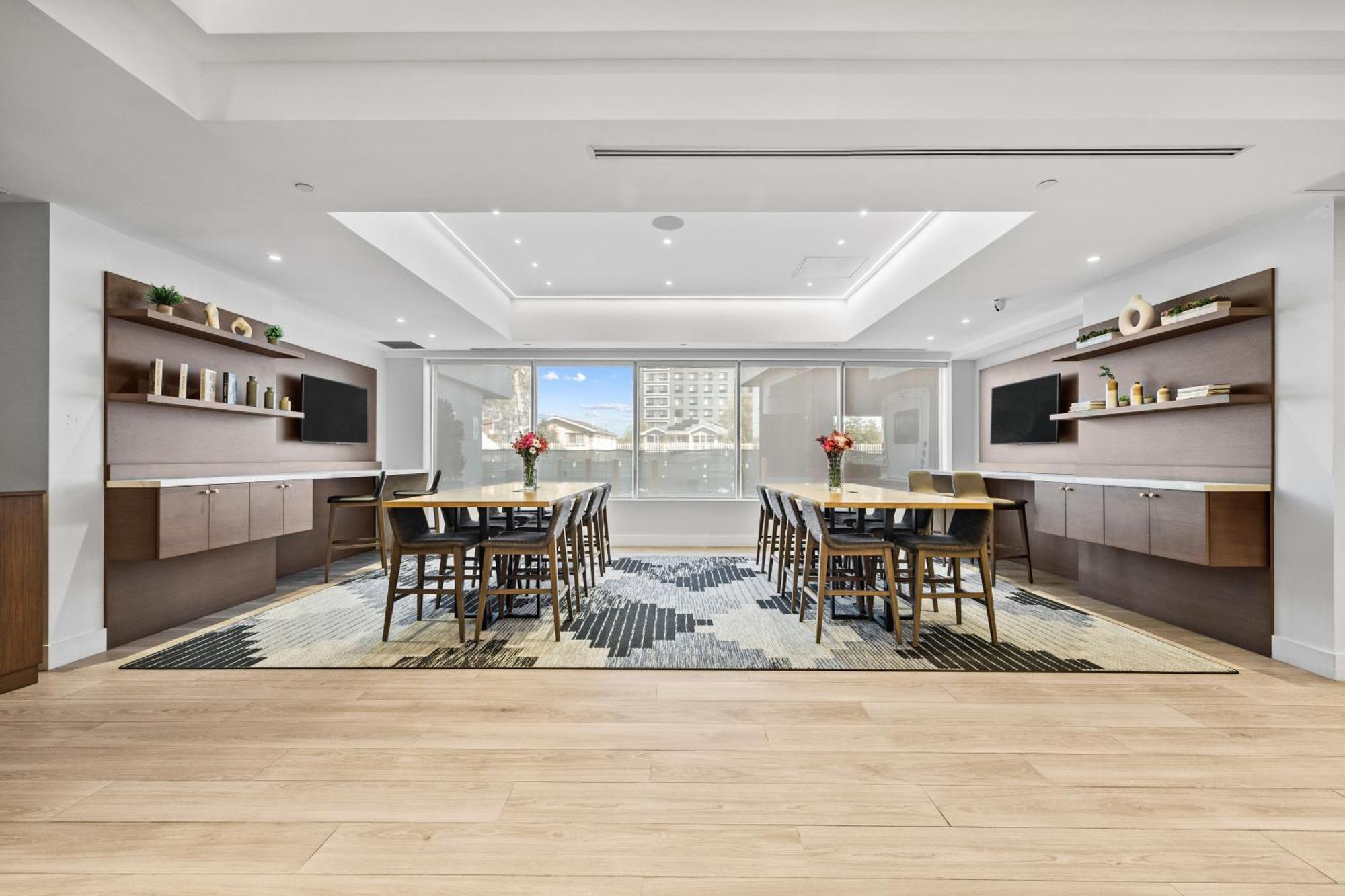 Doubletree By Hilton Jfk Airport New York