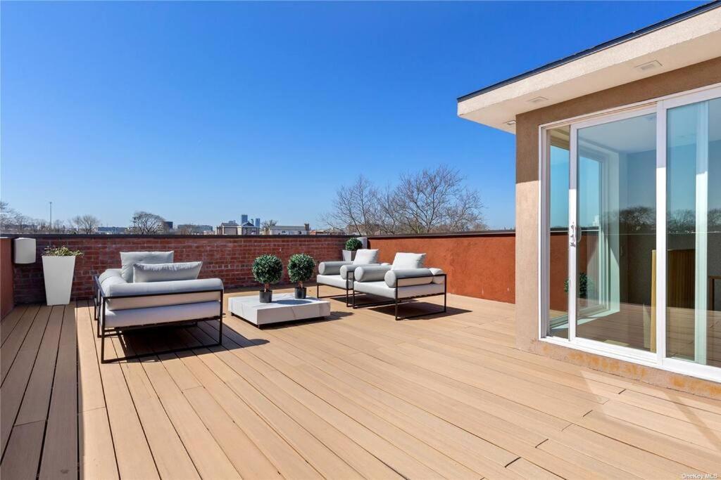 2 Story In Upper Ditmars Astoria Queens New York