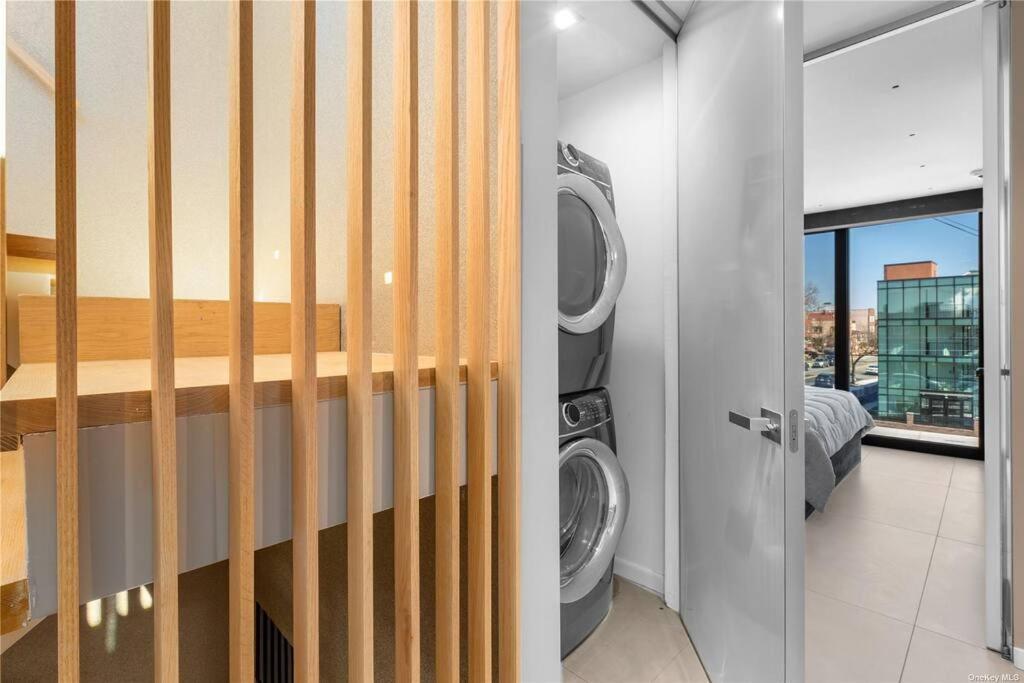 2 Story In Upper Ditmars Astoria Queens