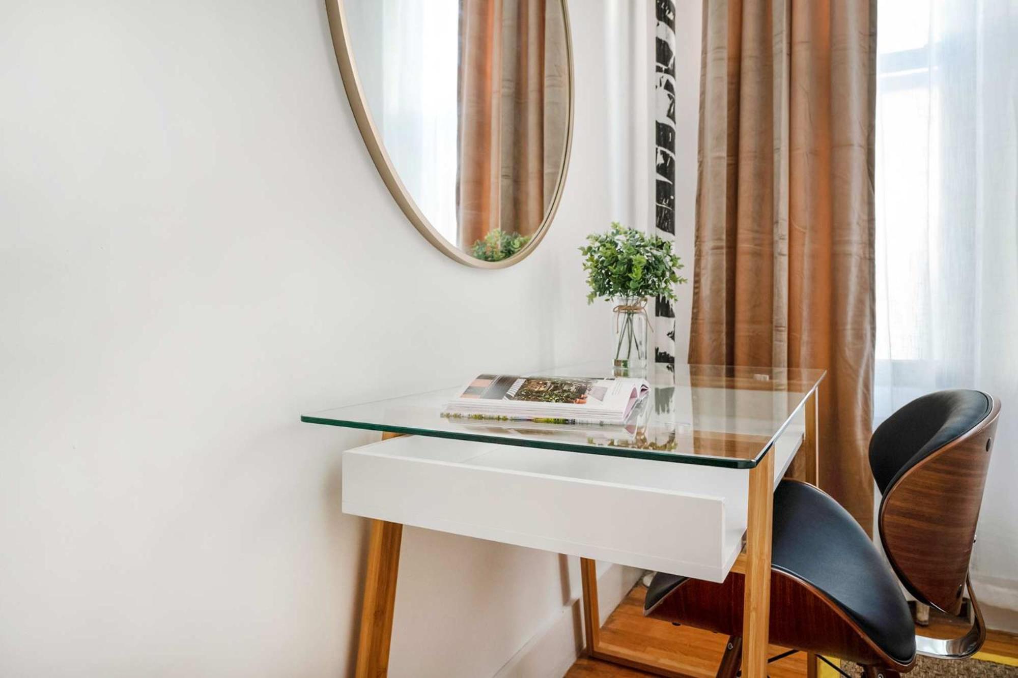 Apartment 444-1a Beautiful 1br Midtown West New York