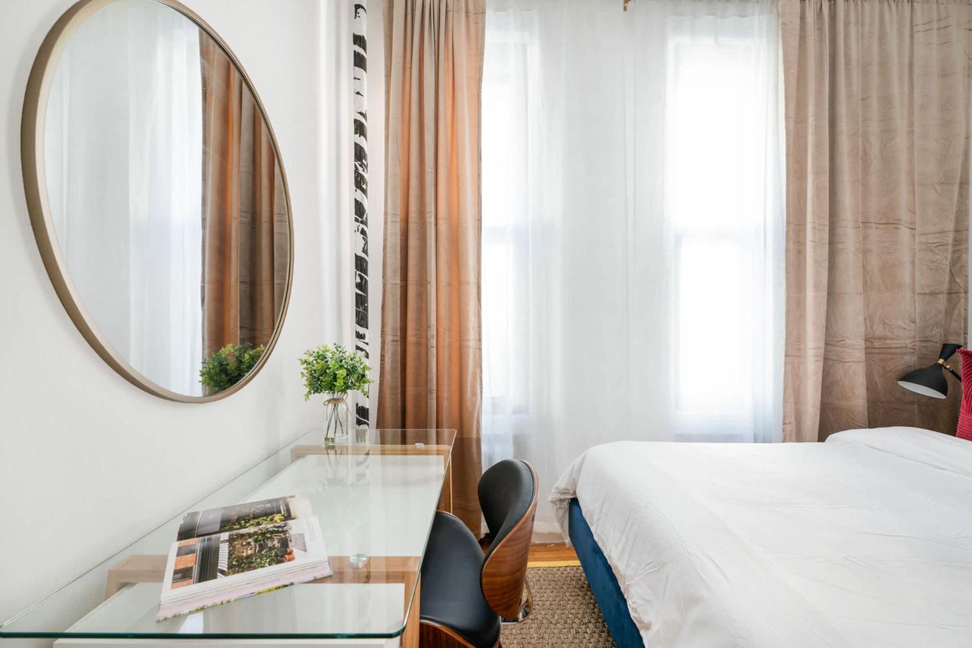 444-1a Beautiful 1br Midtown West * New York