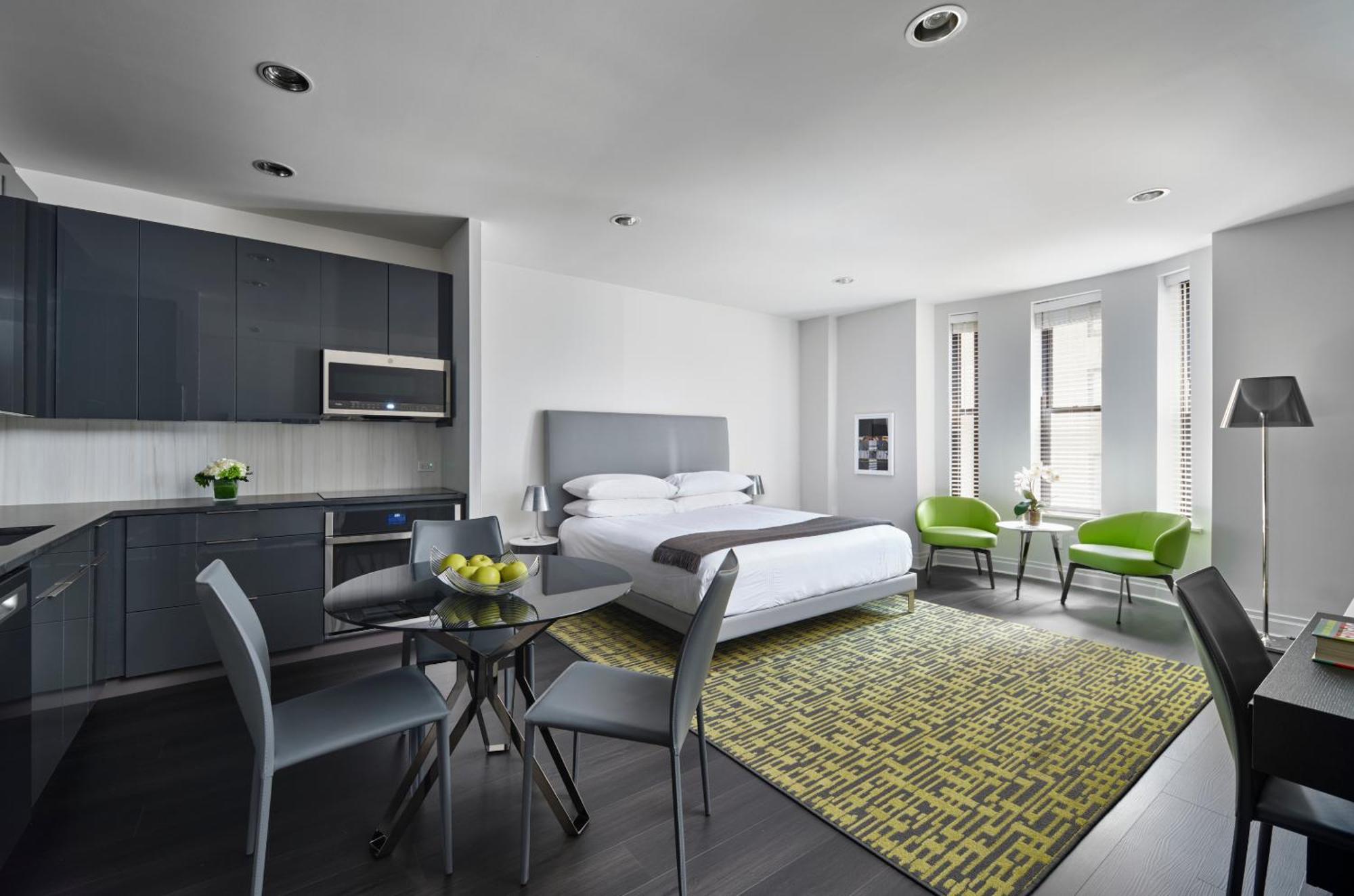 Aparthotel Aka Times Square