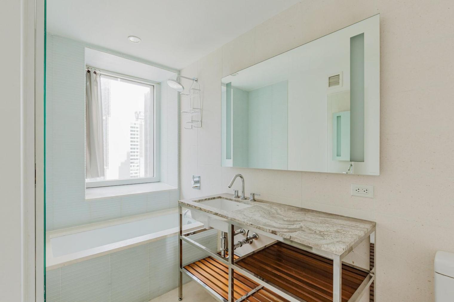 Blueground Midtown Gym Wd Ac Nr Rock Ctr Nyc-1536 Appartement *