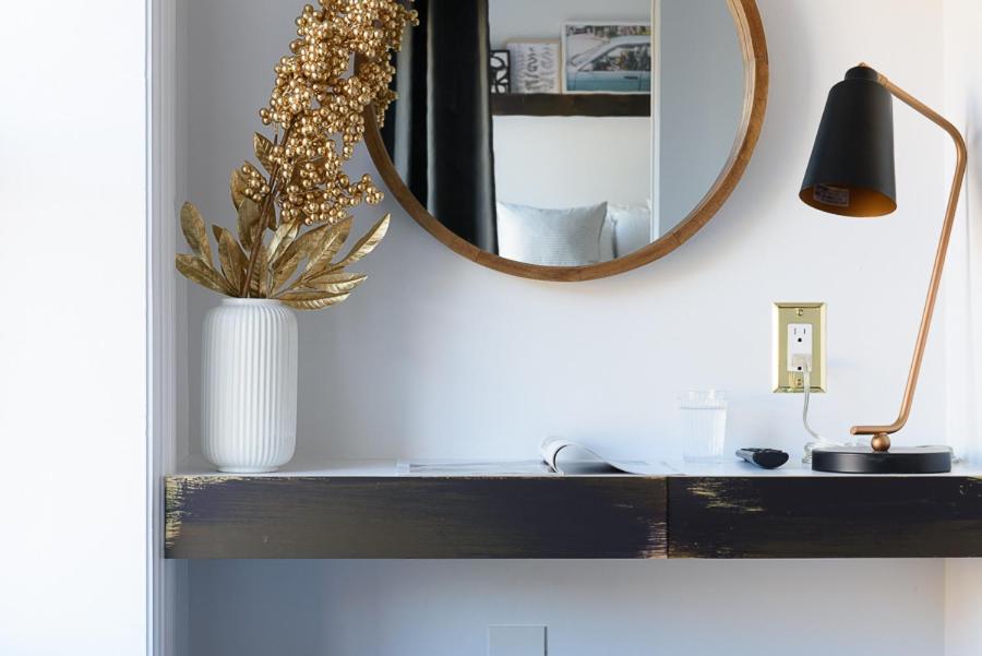 Bond Townhouse * New York