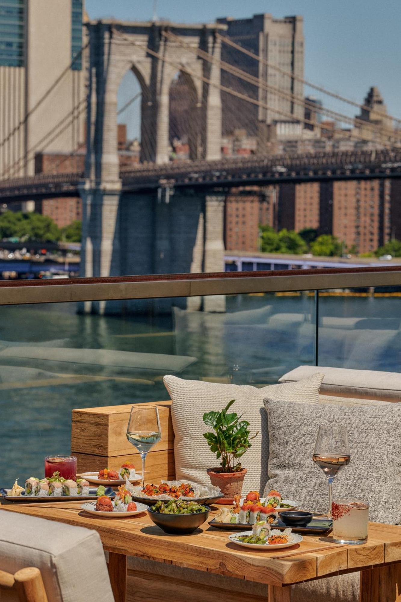 1 Brooklyn Bridge 5*