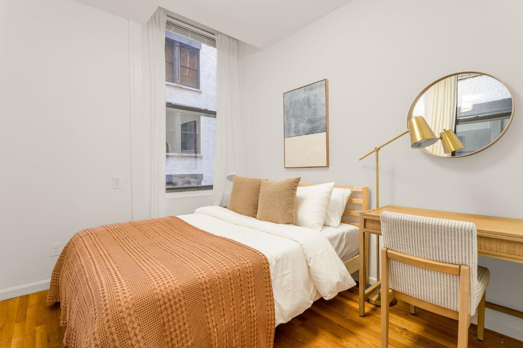 Chic 3br With 3 Beds And 1 Bath Steps From The Vibrant Stone Street District Appartement *