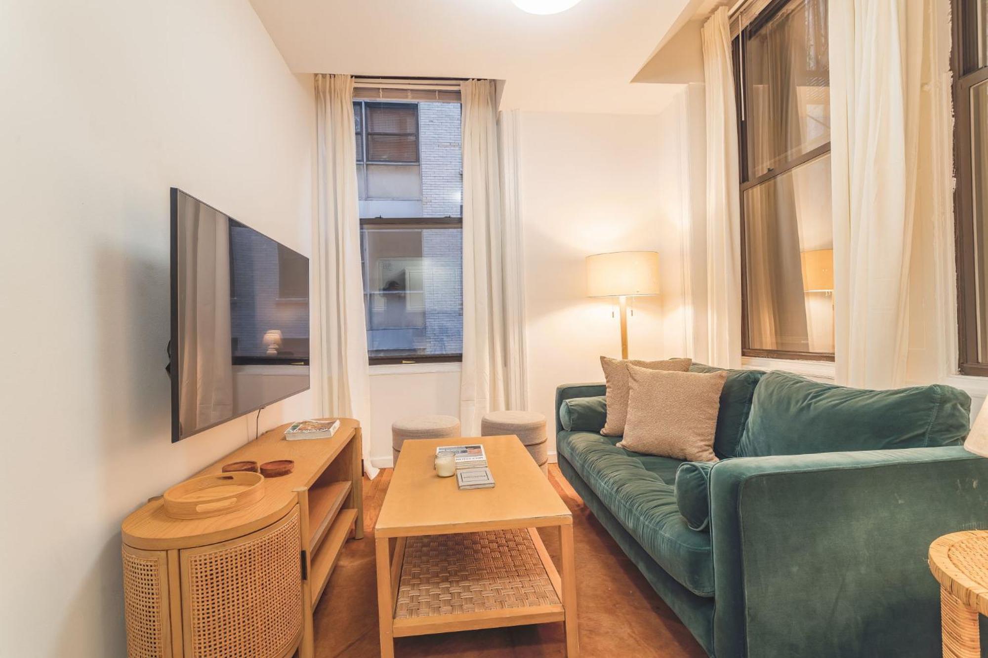 Appartement Chic 3br With 3 Beds And 1 Bath Steps From The Vibrant Stone Street District *