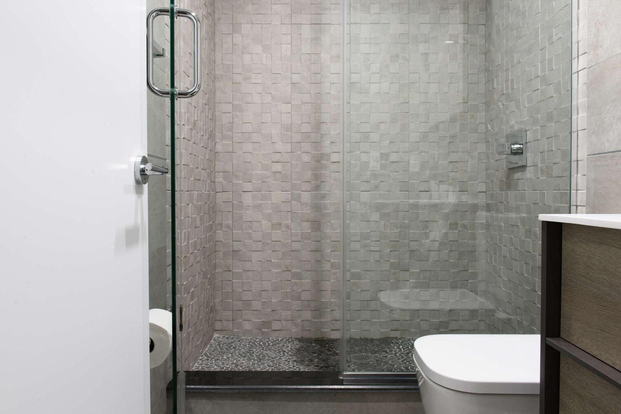 75-1d New 1br Prime Ues W D The Unit Value