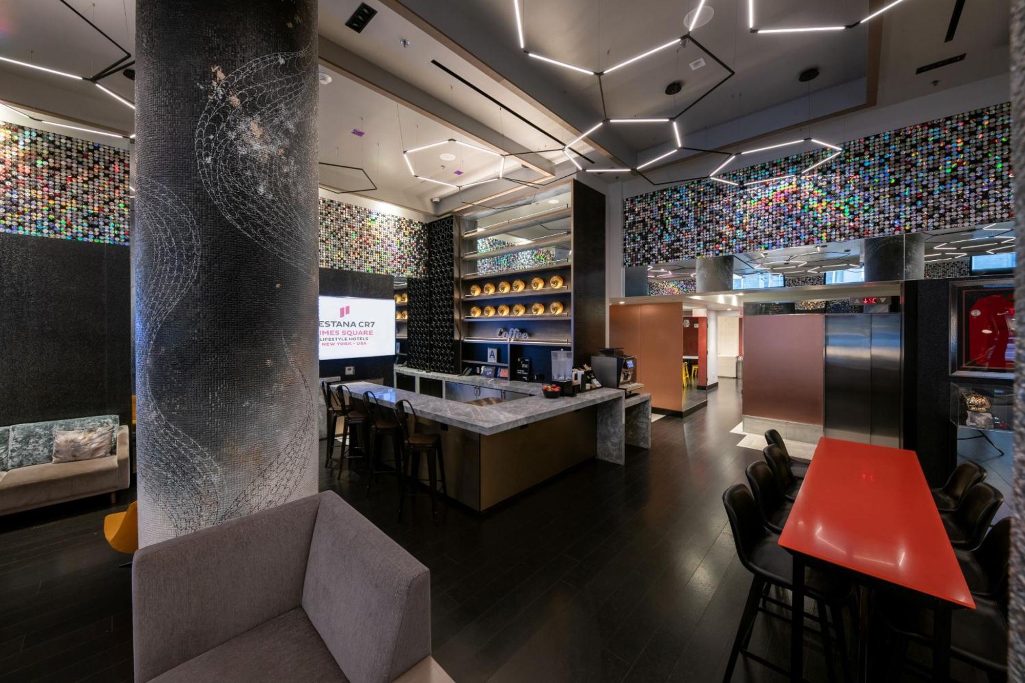 Pestana Cr7 Times Square Hotel 4*