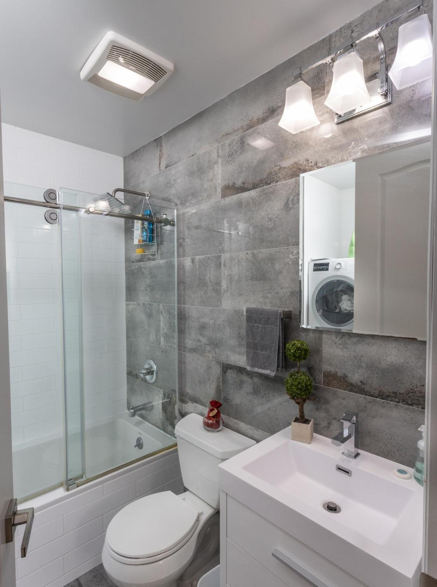 Modern In Apartment New York