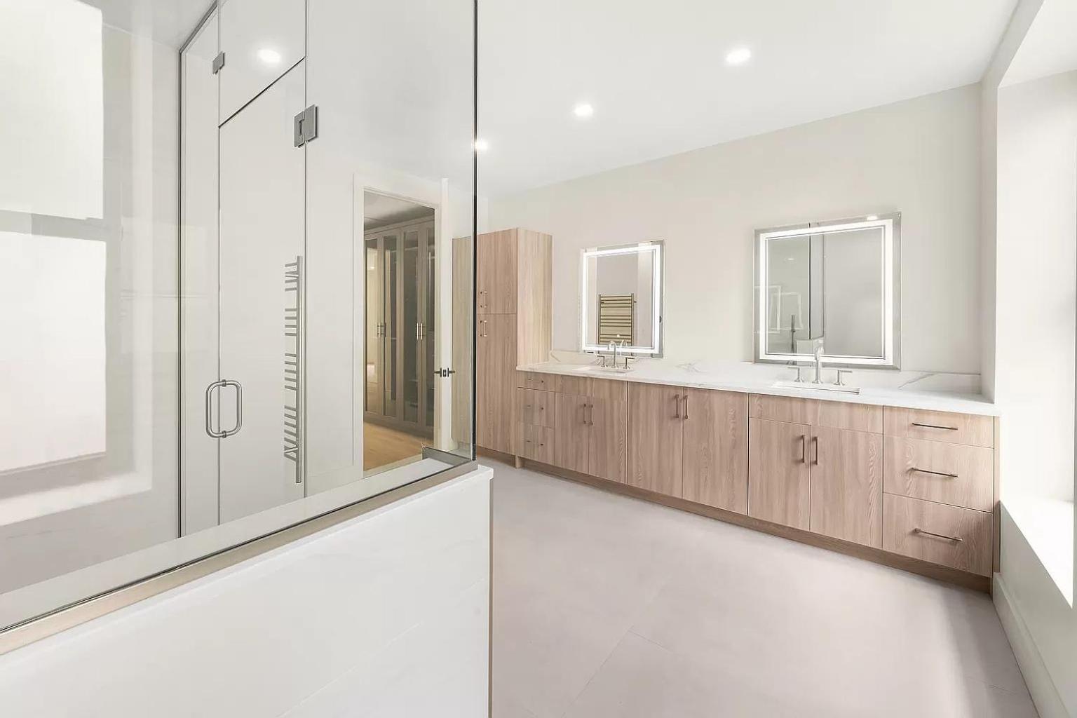 Harlington By Rove Travel Private Backyard & Roof *