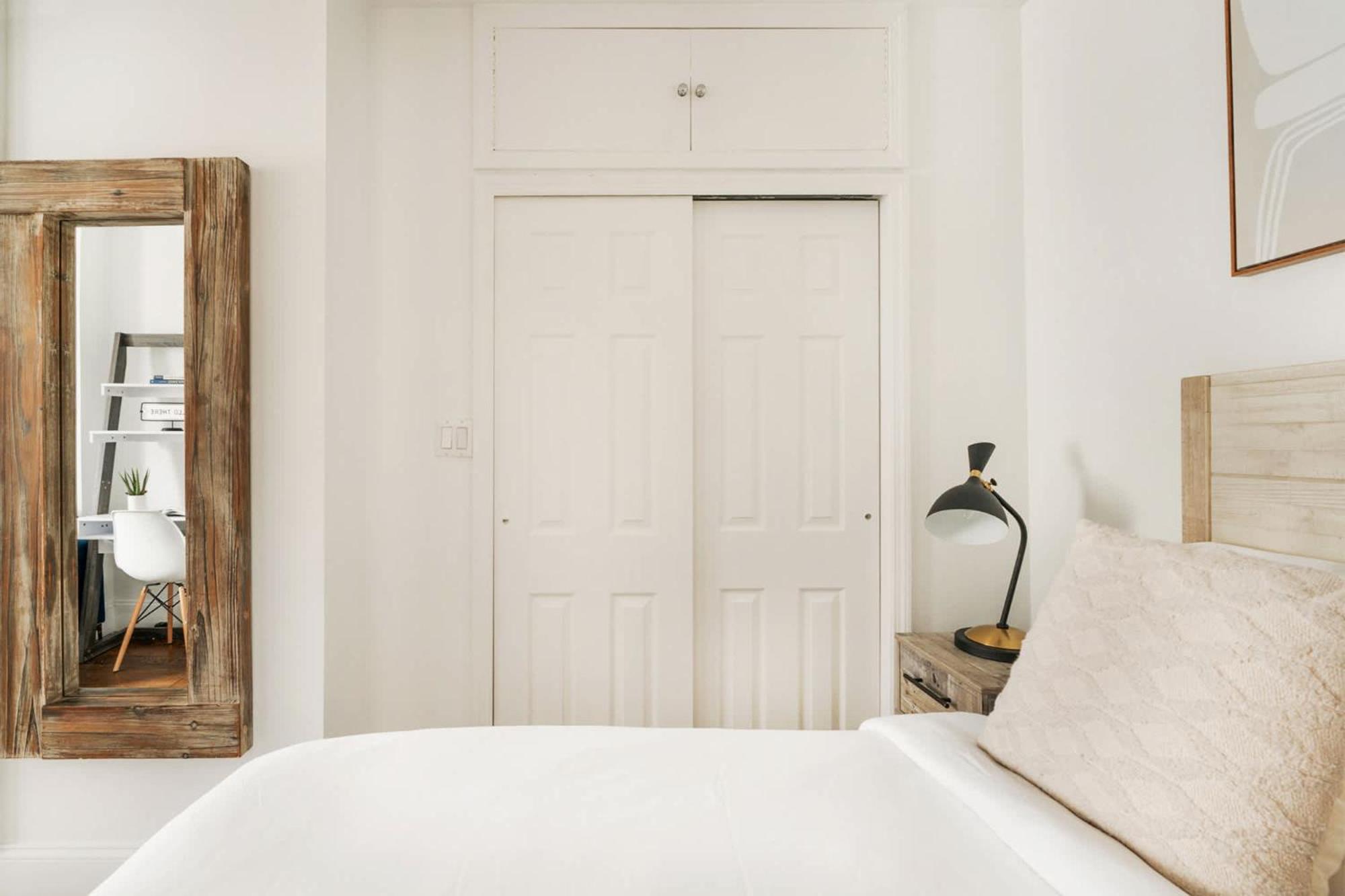 Apartment 69-3a Prime Les Modern Brand New 1br