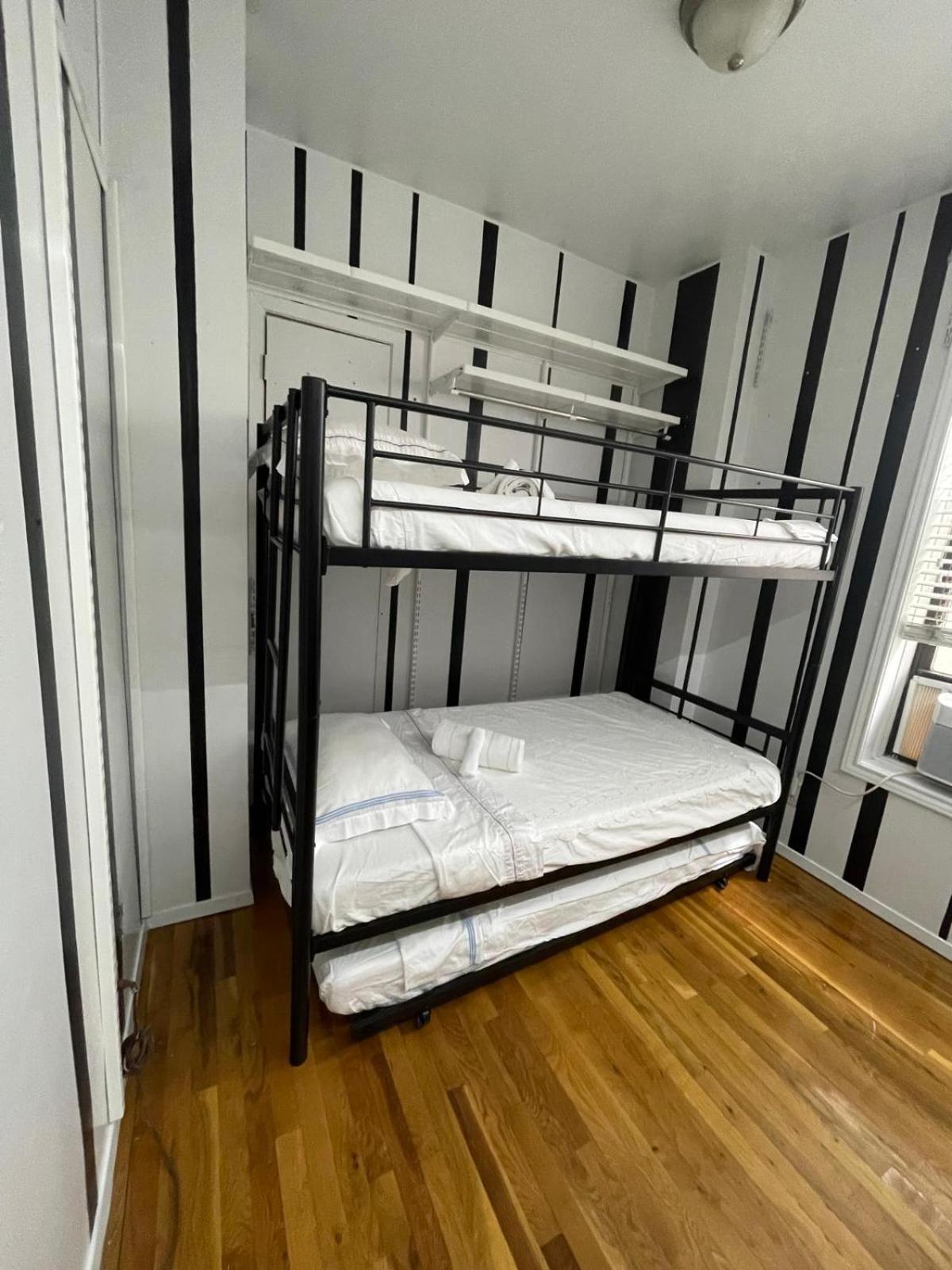 2 Bedrooms Flat 5 Minutes From Times Square Apartment New York