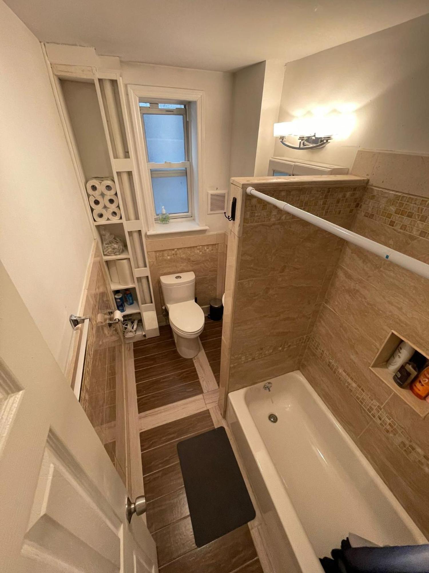 2 Bedrooms Flat 5 Minutes From Times Square