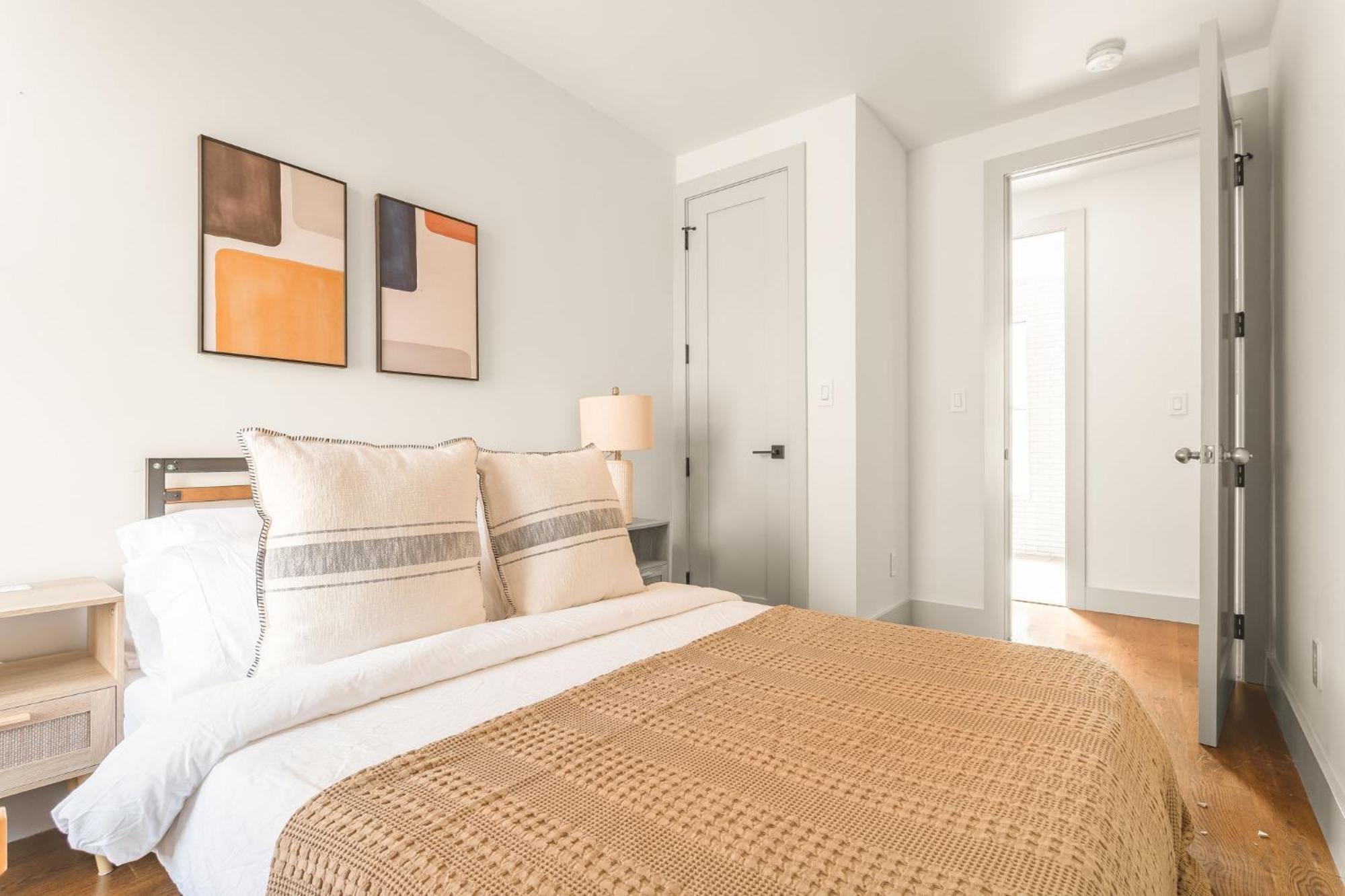 Fantastic 3bedroom 2bath Near Tompkins Square Park