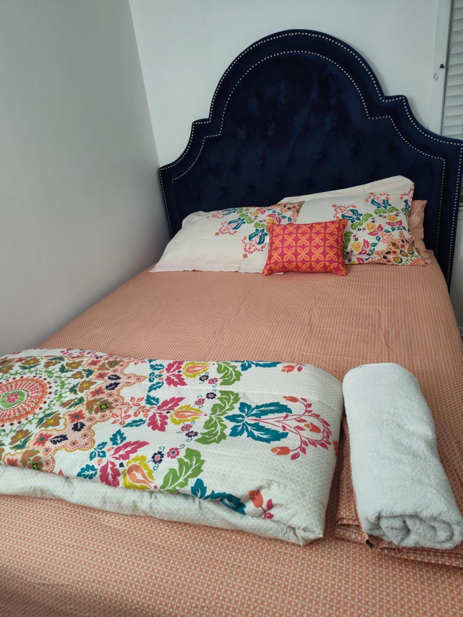 Homestay Comfy Private Queen Rm A New York