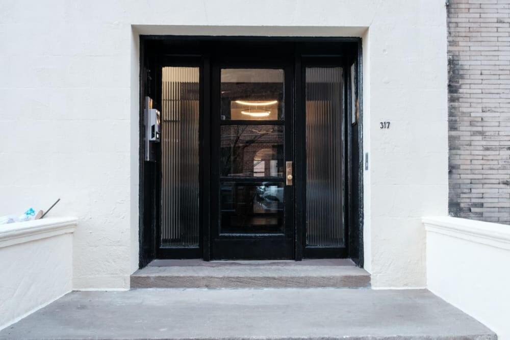 Apartment 74-1c New With Private Outdoors - Gym *