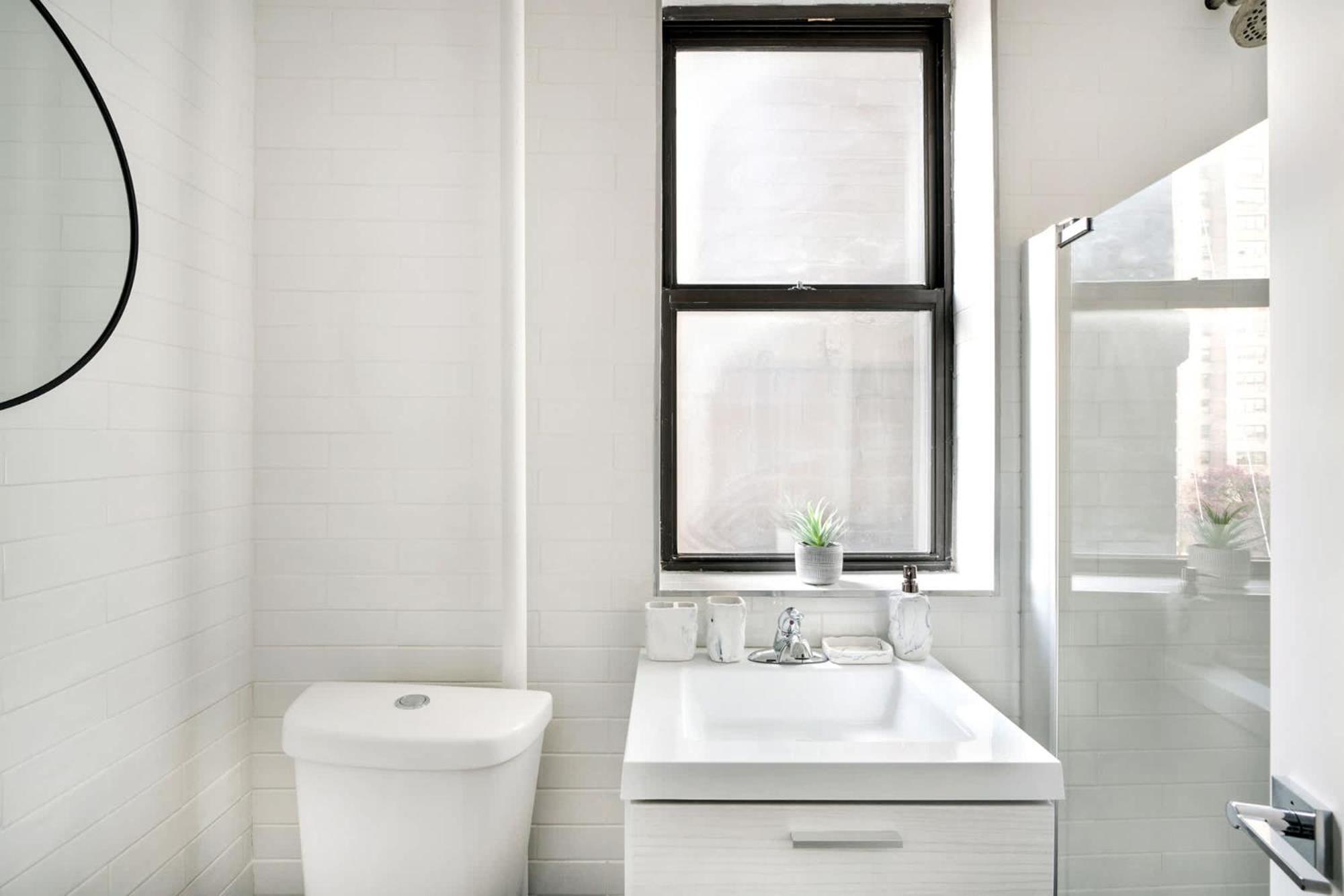 1290-10 New Renovated 2 Bedrooms In Ues