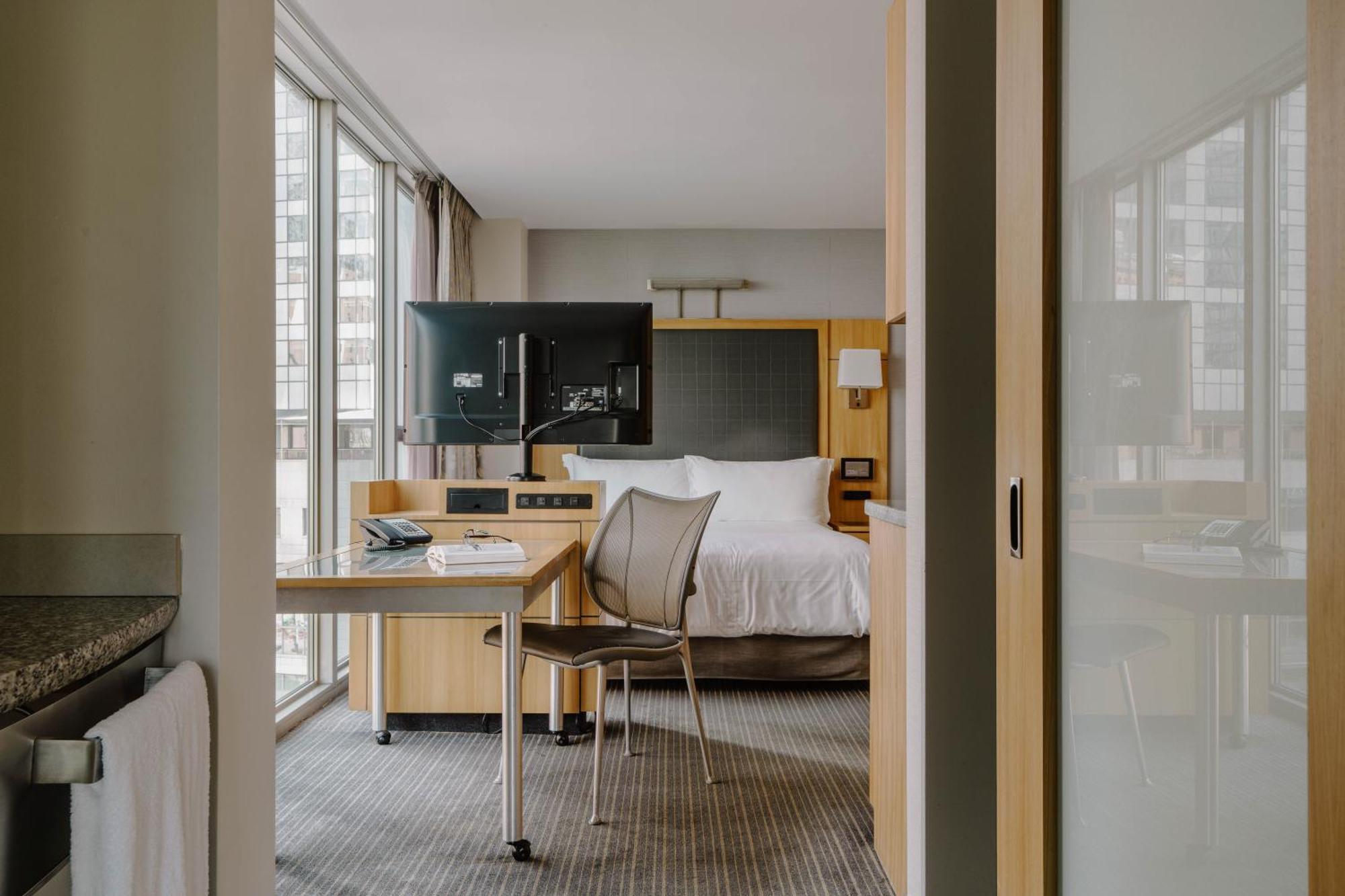 Hotel World Center New York