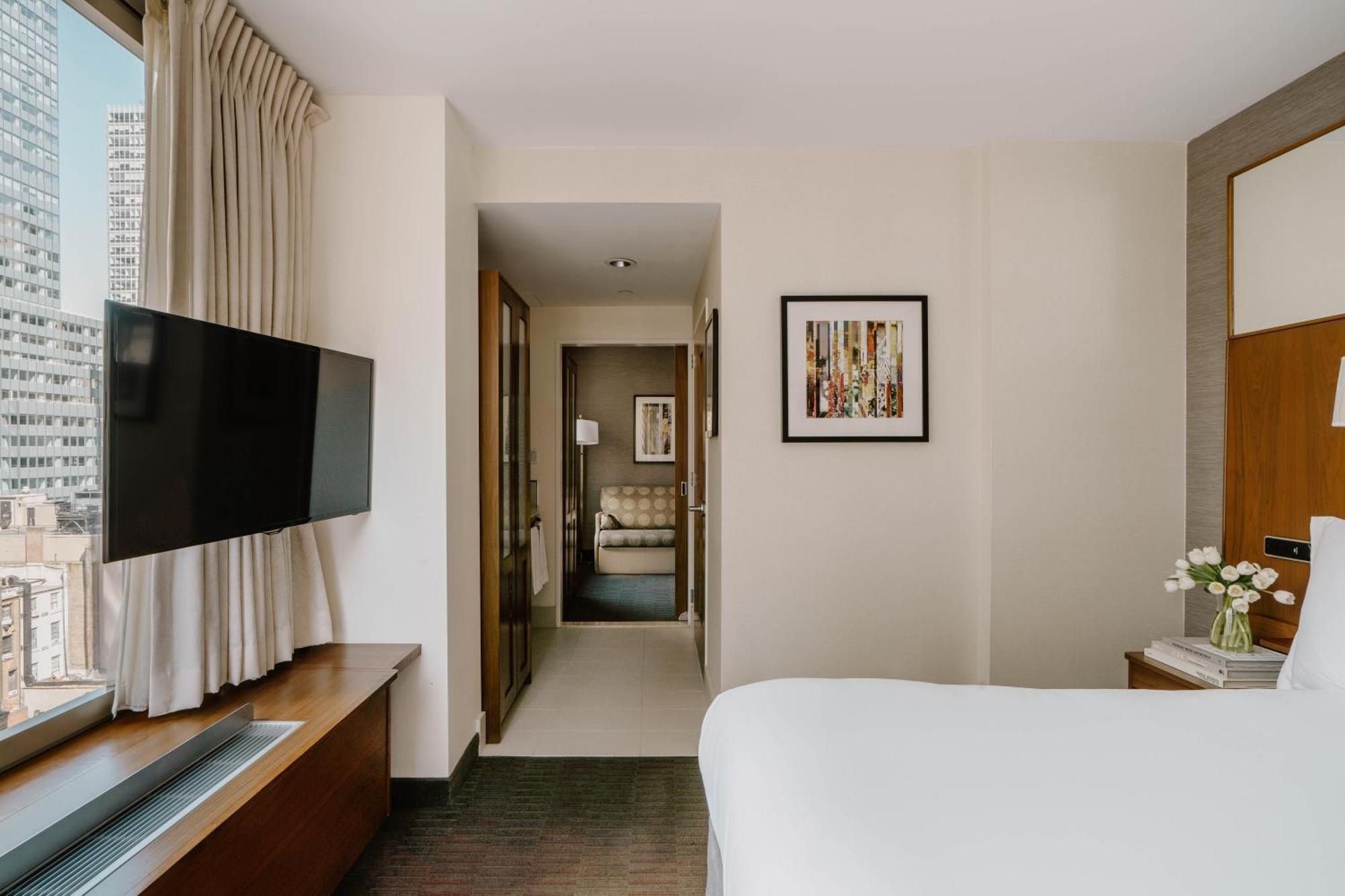 Boutique At Grand Hotel New York