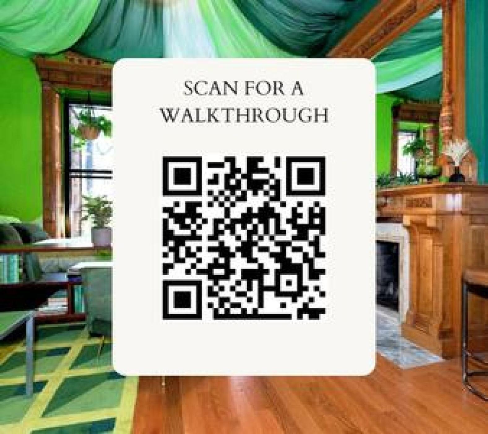 Apartment The Room: 70s Groove Themed *