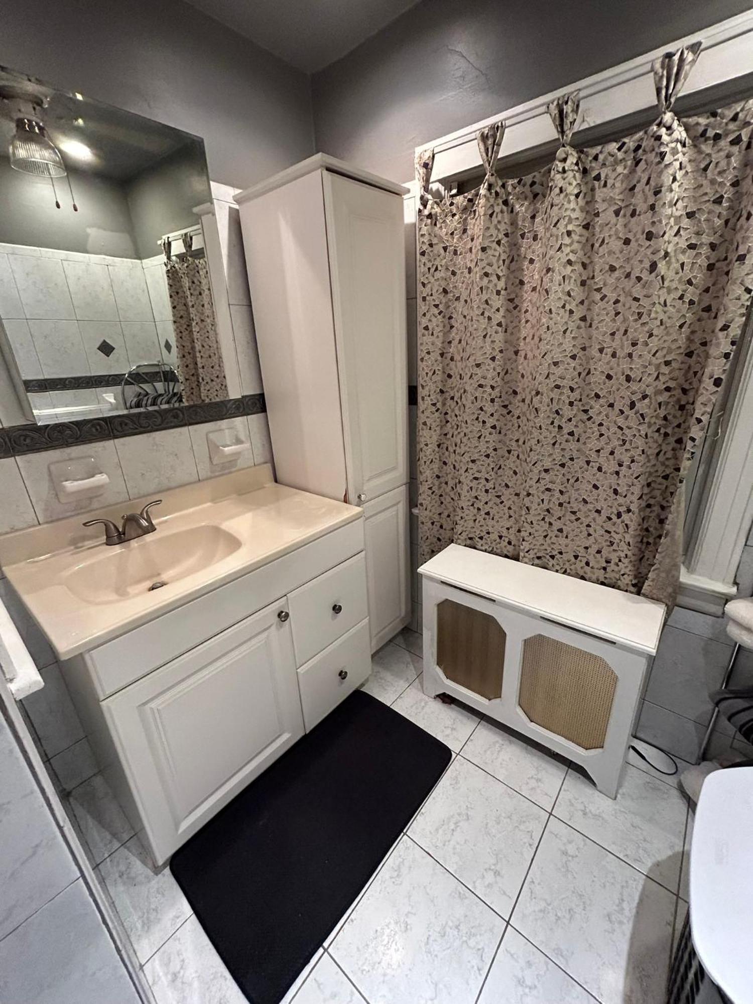 Guest house The Kingdom Cove *