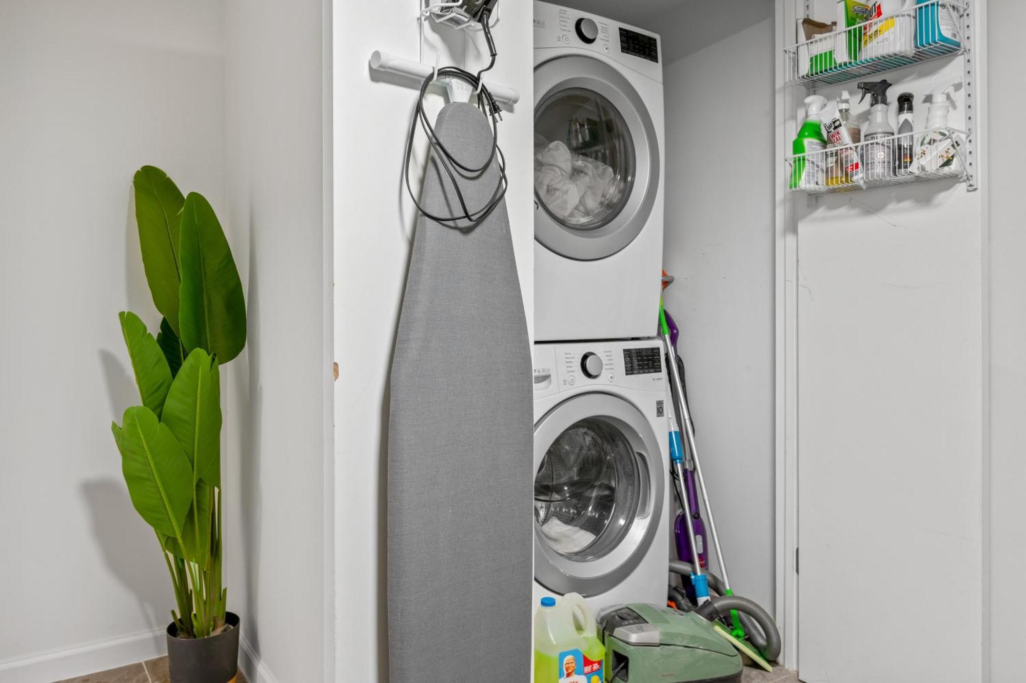 Upper East Side Luxury 3br 2b 1700 Square Feet Hotel 4*