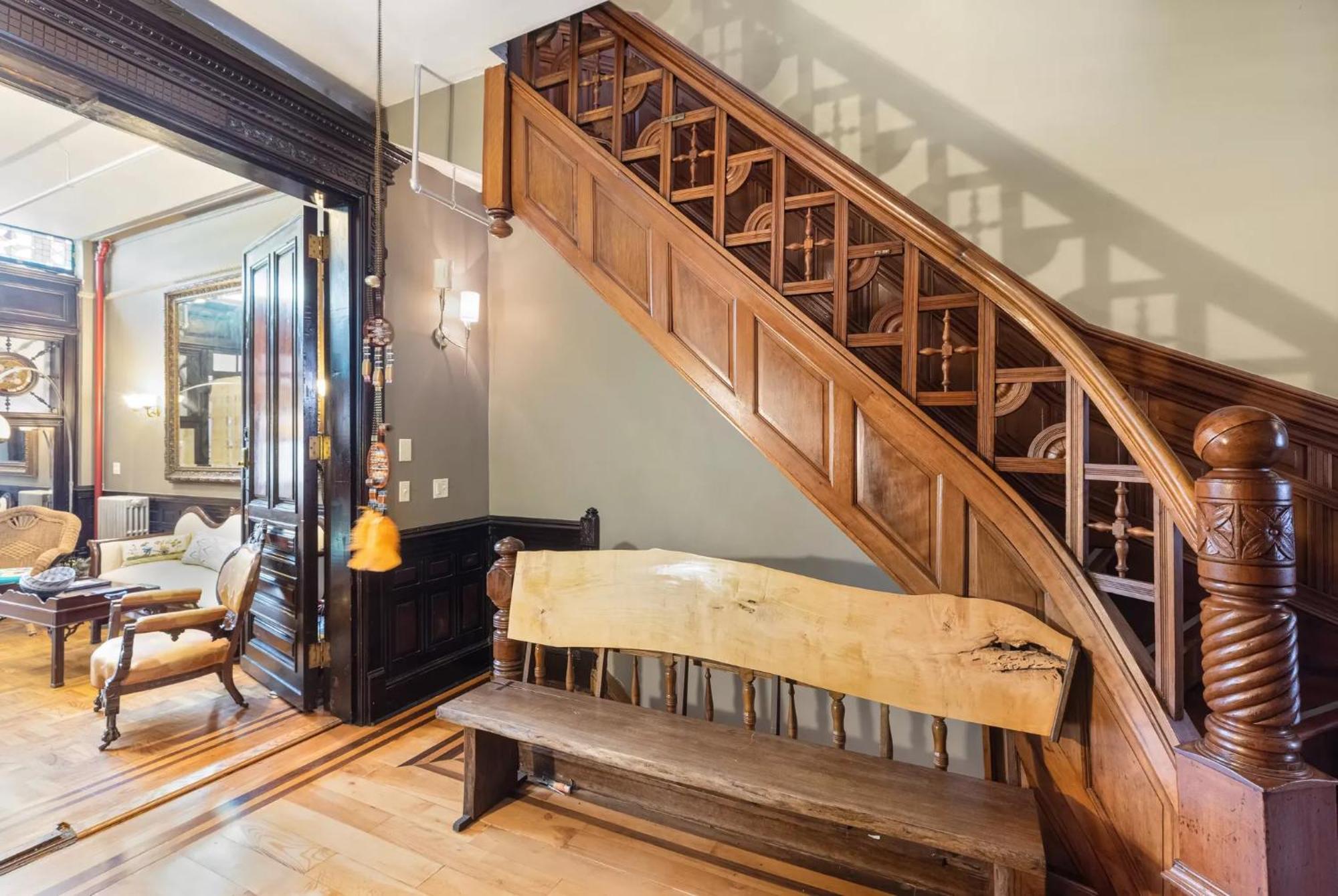 Northern Lights Mansion New York