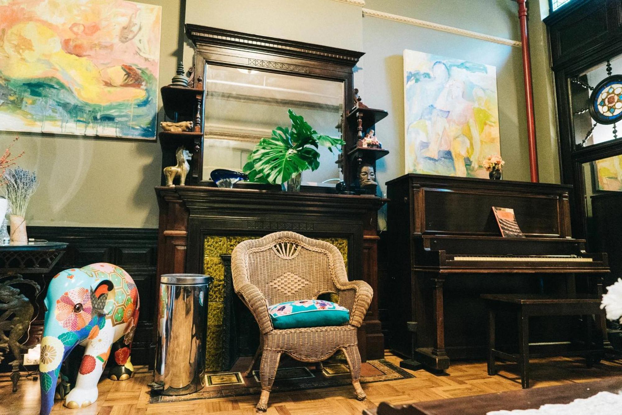 Northern Lights Mansion 4* New York