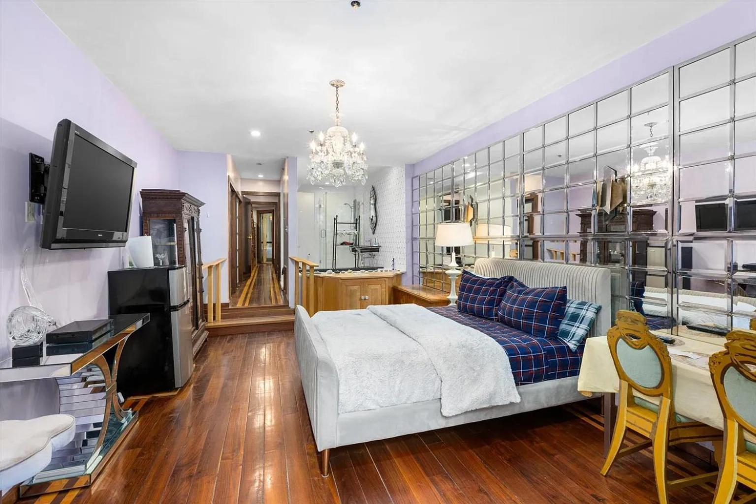 Northern Lights Mansion