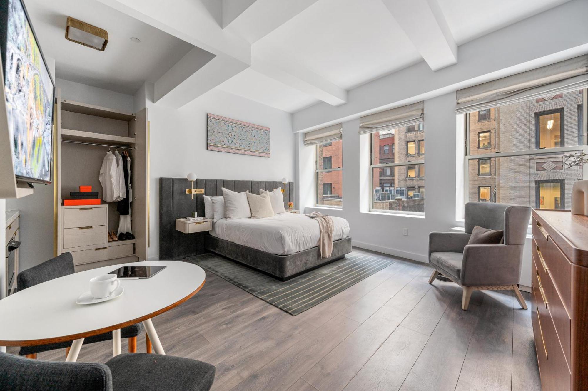 17john Aparthotel 4*