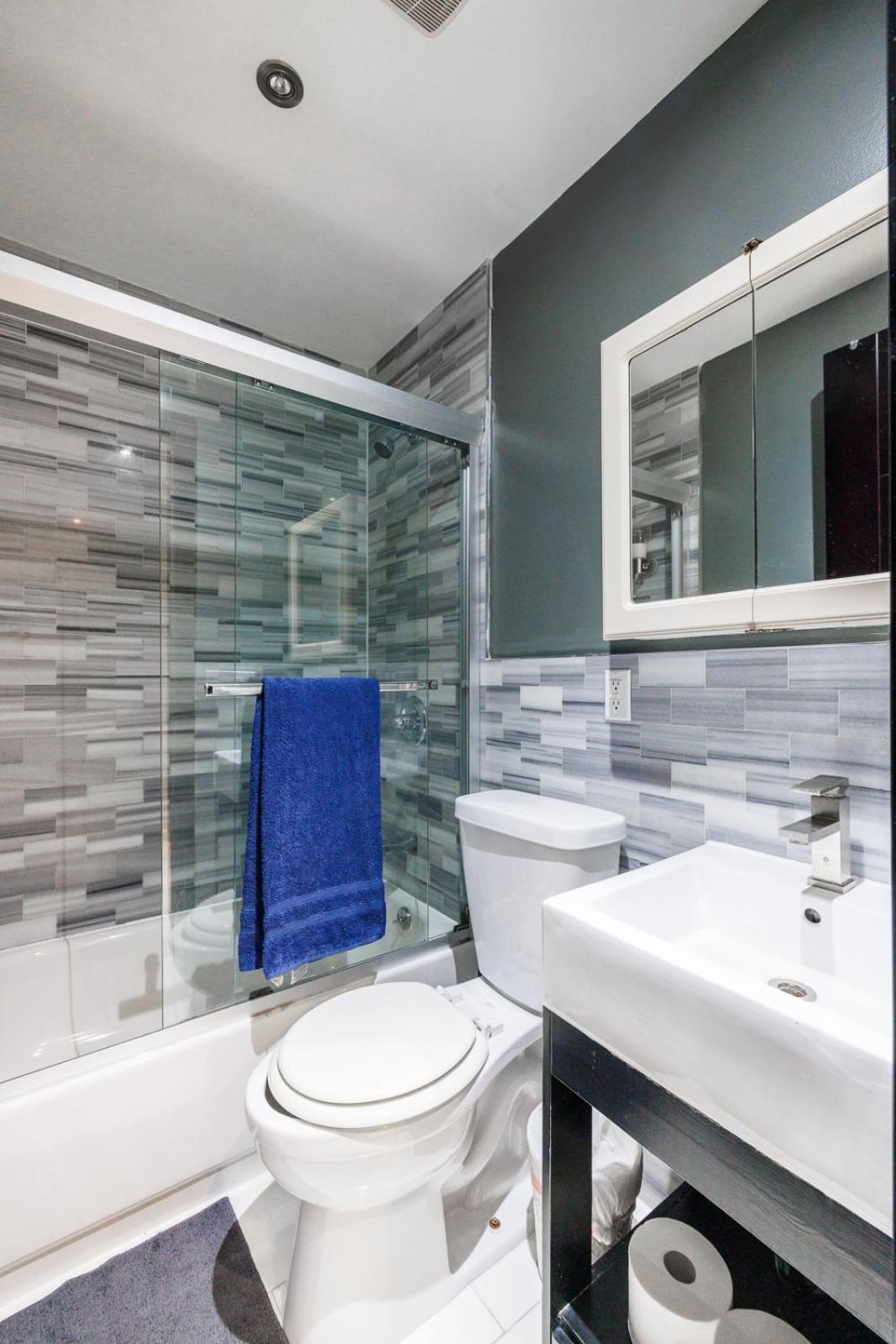 Apartment Park Side Living, Style -5 New York