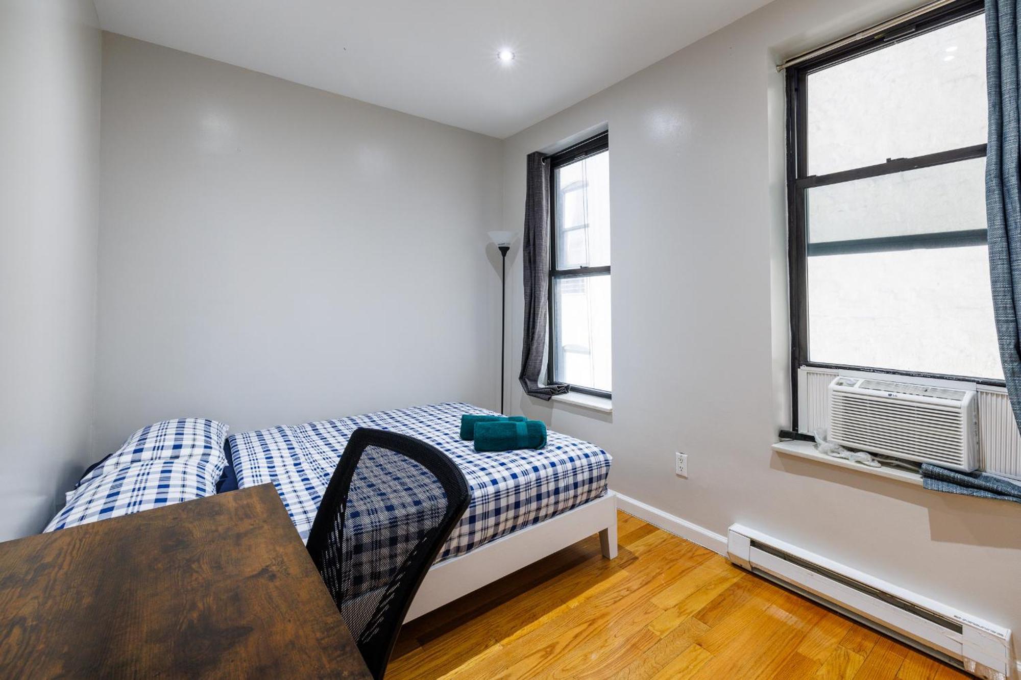 Park Side Living, Style Apartment New York