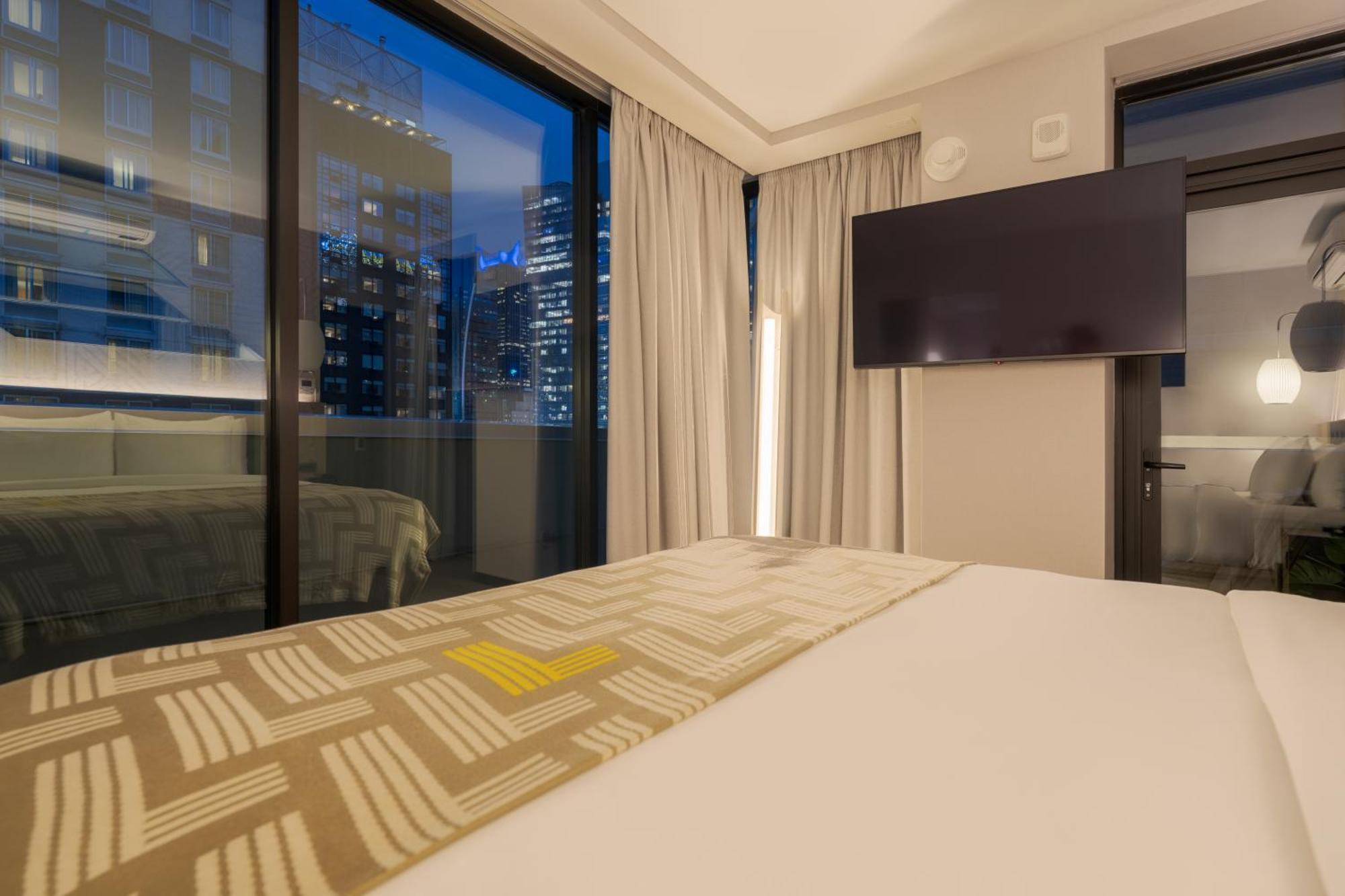 Hotel Pestana Cr7 Times Square 4*