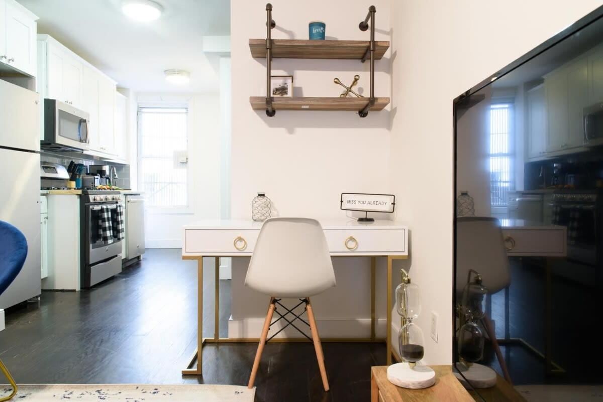 39-1 Renovated 3br Appartement New York