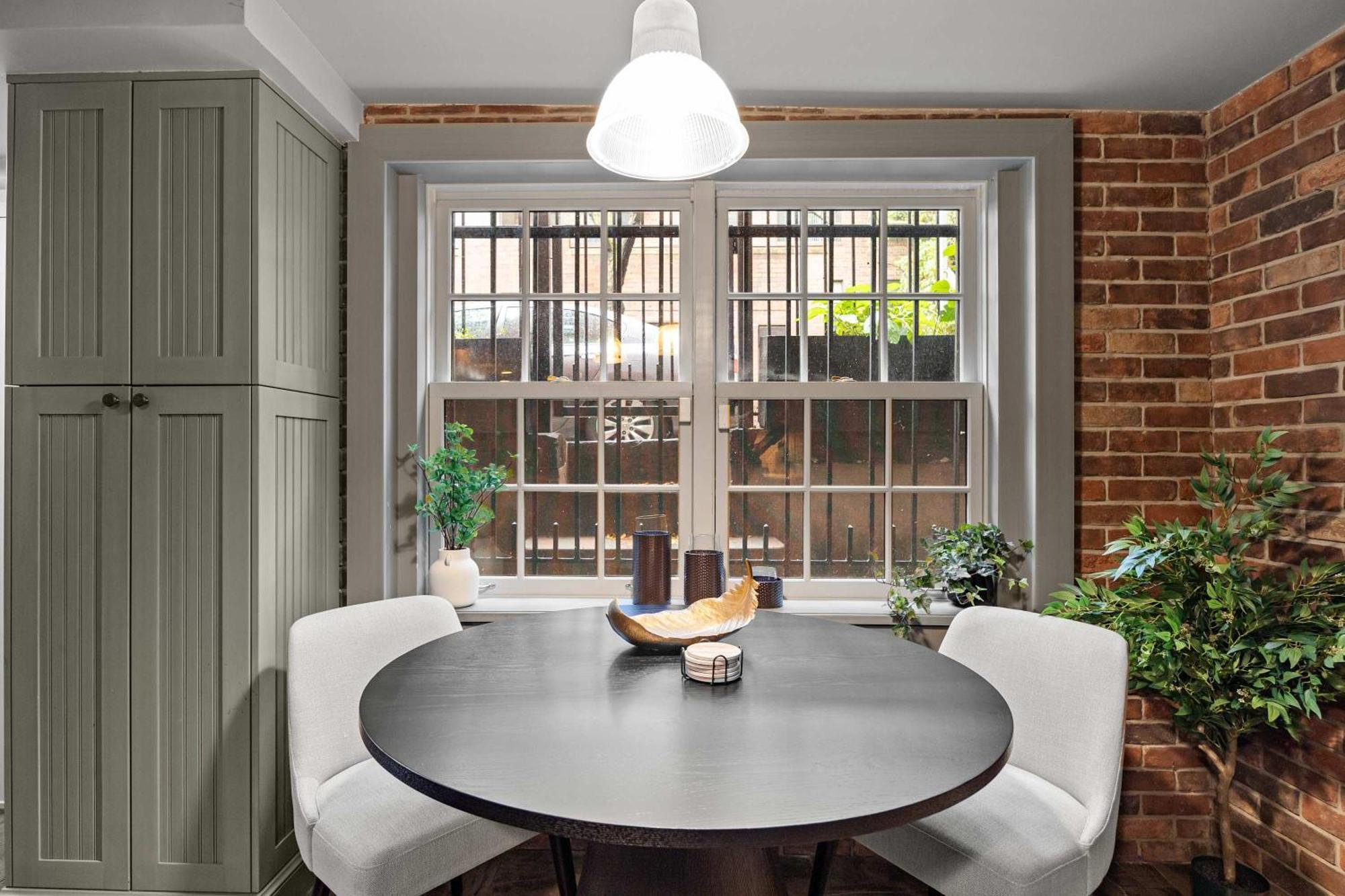 Downing By Rove Travel Private Terrace & Patio New York