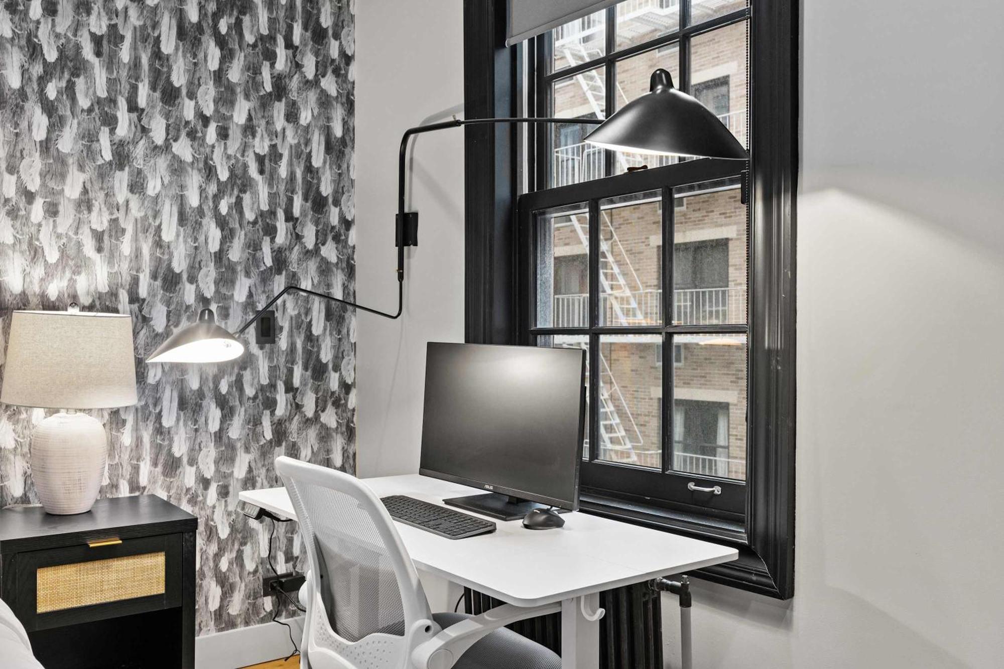 Downing By Rove Travel Private Terrace & Patio Apartment *