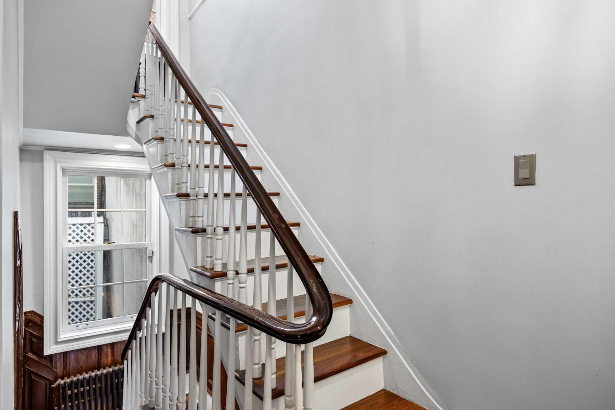 Downing By Rove Travel Private Terrace & Patio Apartment *