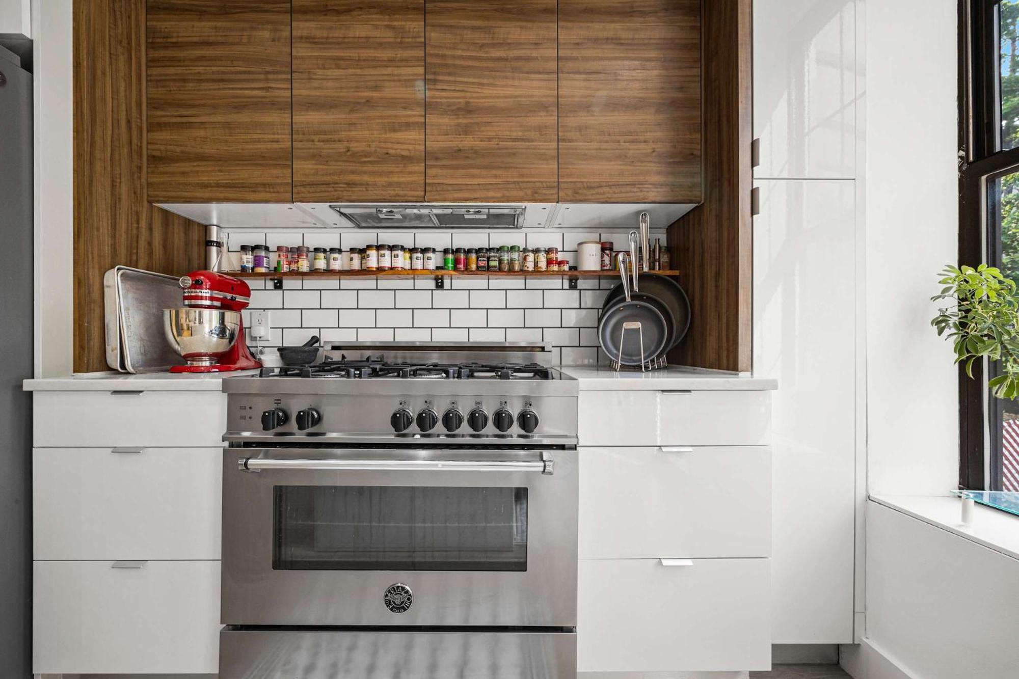 Holiday home Bainbridge By Rove Duplex With Deck & Backyard