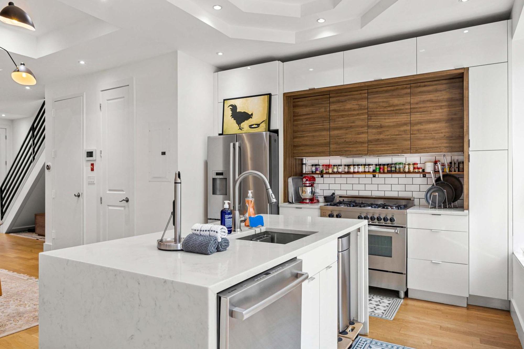 Holiday home Bainbridge By Rove Duplex With Deck & Backyard New York