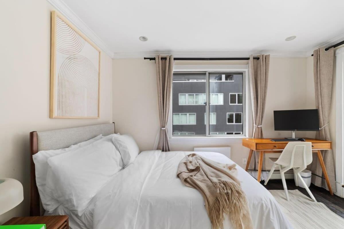 Apartment Chelsea Vista Ii By Rove Travel 2br Ph With Rooftop *