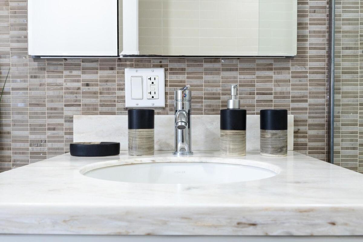 809-6b New 2br Duplex With Private Patio Appartement *
