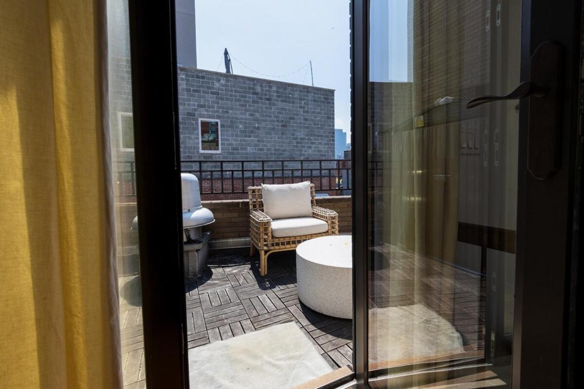 Appartement 809-6b New 2br Duplex With Private Patio *