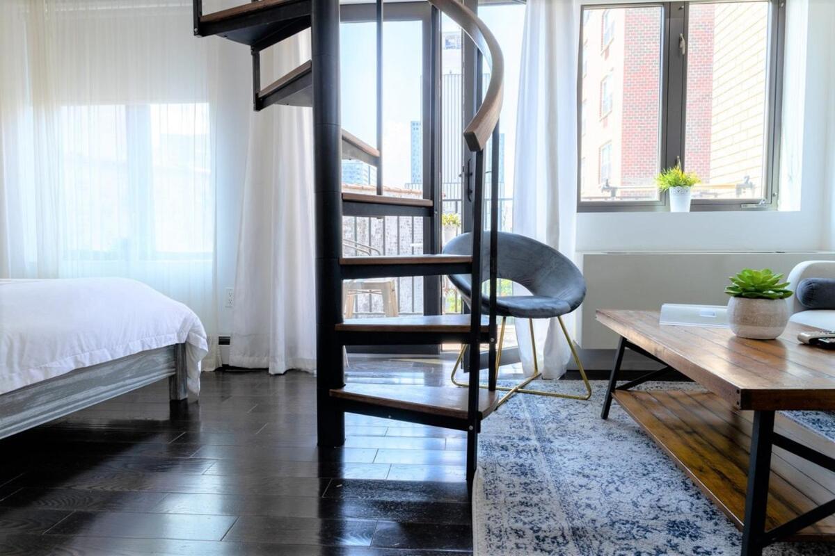 Appartement 809-6b New 2br Duplex With Private Patio