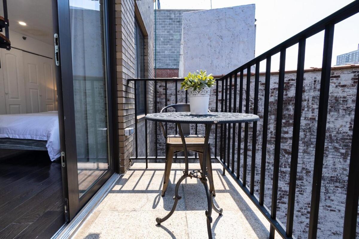 809-6b New 2br Duplex With Private Patio Appartement New York